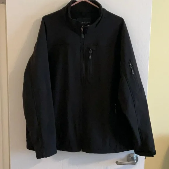 Soft Shell Jacket - Picture 2 of 10